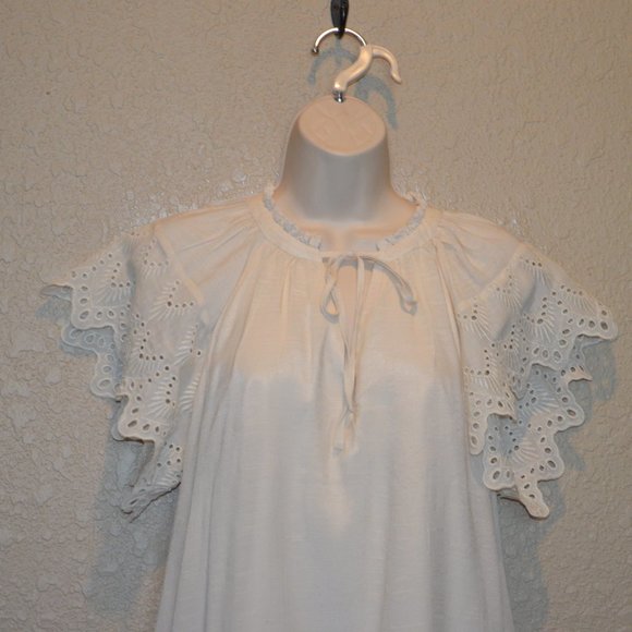 Sz M Who What Wear Cream Eyelet Flutter Sleeve Dress - Picture 5 of 16